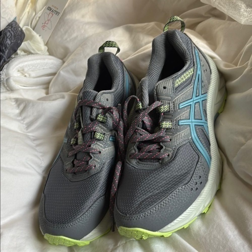 ASICS  Gel-Venture 9 Amplifoam Running Shoes size 8